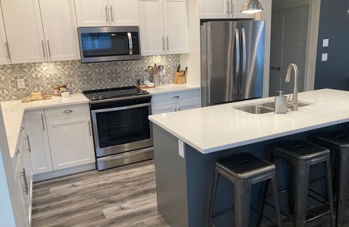Osoyoos House | Large modern home at The Cottages on Lake Osoyoos!