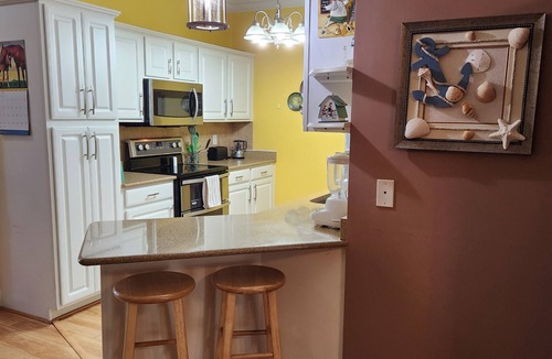 Surfside Beach Condo | Lazy Willow Condo in Myrtle Beach, with a short drive to the beach!