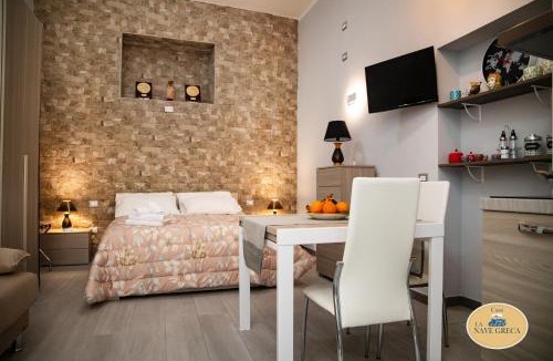 Gela House | Le Dimore di Ulisse a Gela - Casa vacanza B&B - La nave greca
