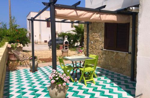 Marsala House | Le maioliche allo Stagnone kite