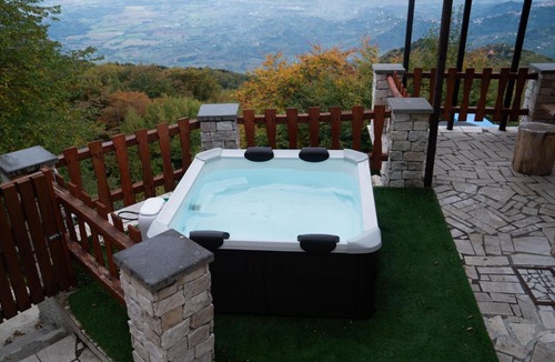 Serrone House | Le Viste Chalet