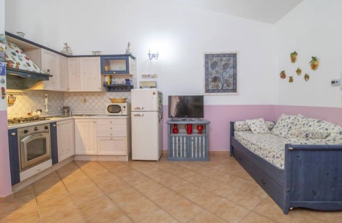 Fondi House | Lena by Interhome