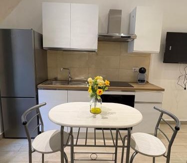 Monreale Apartment | LeRoccheRoom