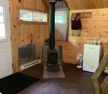 Saint-Jean-des-Piles Ski Chalet | Les Cabines Nordik 2.0