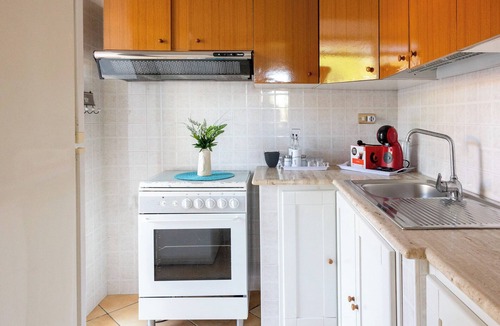Gaeta Apartment | Lilium Ariana Apartment by Mamo Florence