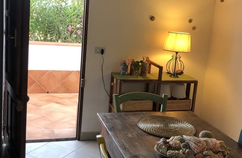 Linosa Apartment | LINOSA The house of the oleanders overlooking the sea