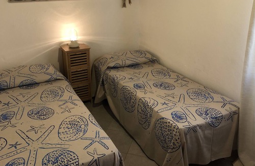 Linosa Apartment | LINOSA The house of the oleanders overlooking the sea