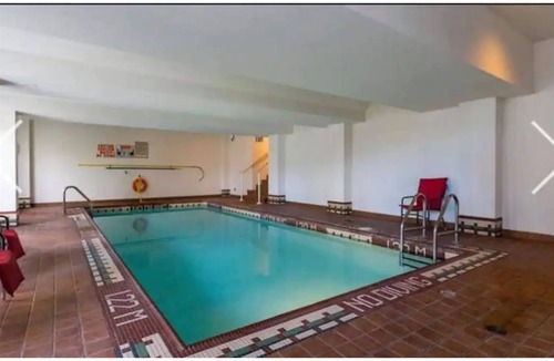 Yaletown Condo | Location! location! Beautiful condo in the heart of Yaletown