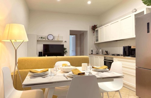 Historic Center Apartment | Loft San Felice | New central stay