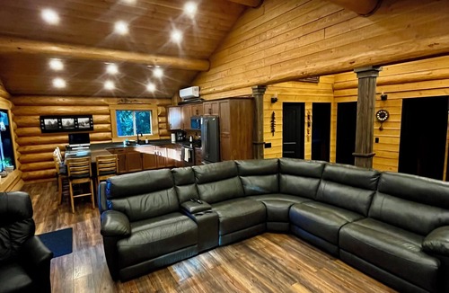 Regional District of Nanaimo House | Log house , teepee, 4 holiday trailers, room for 16+ guests(14 beds)