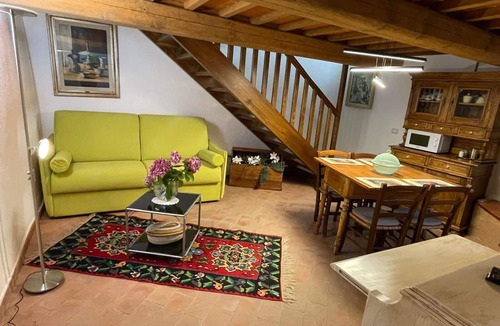 Barberino di Mugello House | Lovely apartment for 4 people with pool, A/C, WIFI
