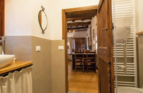 Palazzuolo sul Senio Apartment | Lovely apartment for 4 guests with WIFI, TV, patio and pets allowed