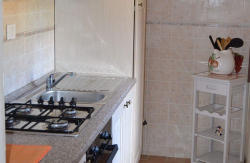 Casalappi Apartment | Lovely apartment for 4 people with pool, TV and panoramic view