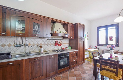 Monterosso Almo House | Lovely home in Monterosso Almo