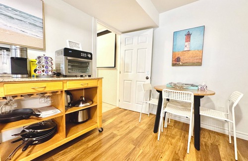 Halifax Apartment | Lovely King Basement Suite & Small Cinema & Fireplace