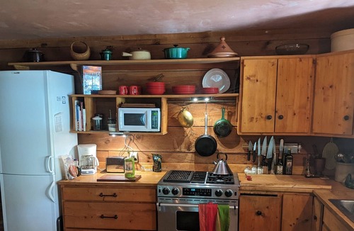 McClellanville House | Lovely rustic home, short walk to the village experience in McClellanville.