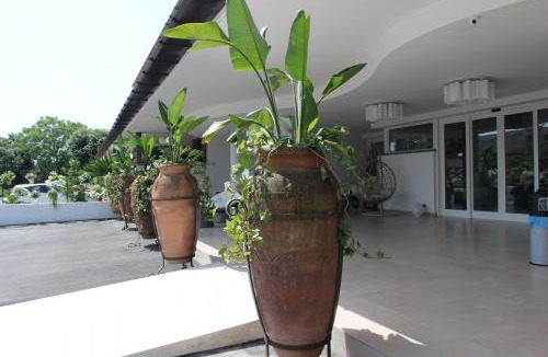 Sabaudia Hotel | Lula Hotel - Ex Love & Fama Hotel