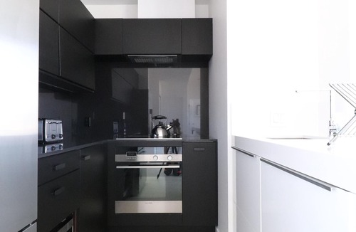 Coal Harbour Condo | Luxurious 2 BR in ❤︎ Vancouver w/Incredible Views