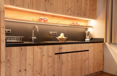 Fie allo Sciliar Apartment | Luxurious Apartment "Silvy am Schlern" with Mountain View, Balcony & Wi-Fi