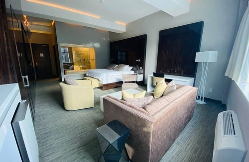 Downtown St. John's Apartment | Luxurious Downtown Room