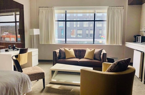 Downtown St. John's House | Luxurious private downtown room