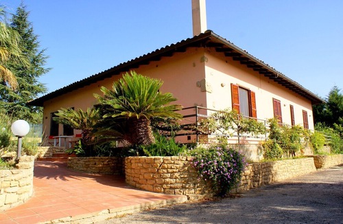Caltagirone House | Luxurious Villa in Caltagirone Italy with Private Pool