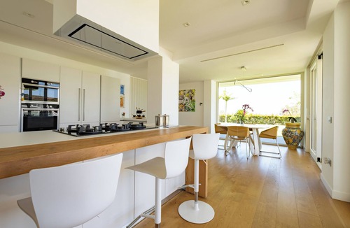 Rodi Milici Villa | Luxury 3 bed villa with pool & Jacuzzi