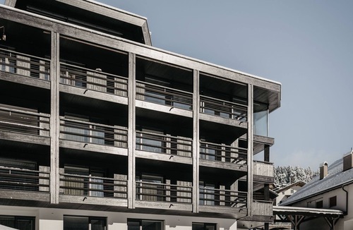 Ortisei Apartment | Luxury Apartment "Niuasi" with Mountain View