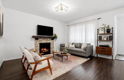 Cranston House | Luxury Cranston Home King Beds 77 TV BBQ