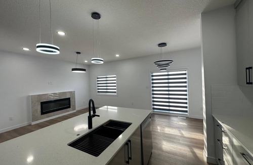 Division No. 11 House | Luxury Duplex in Spruce Grove