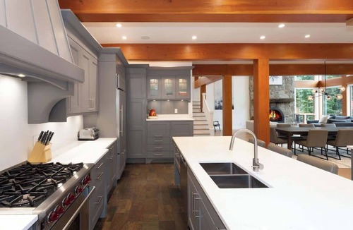 Nicklaus North House | Luxury golf course chalet with hot tub