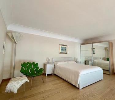 Trapani City Centre Apartment | Luxury Loft on the Sea