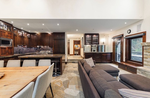 Upper Village House | Luxury Ski-in/Ski-out Home with Oversized Hot Tub on Whistler-Blackcomb Slopes