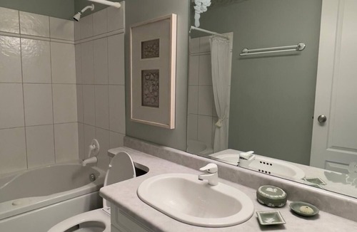 Winnipeg House | Luxury Sun-Drenched Serenity: Spacious 3BR Home in Quiet Neighborhood