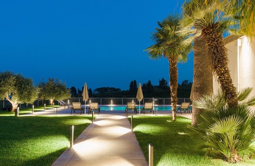Mascali Villa | luxury villa with swimming pool in Mascali