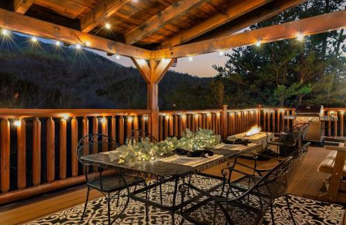 Smoky Mountains House | Magnificent Views Cabin! Summer and Fall Specials!