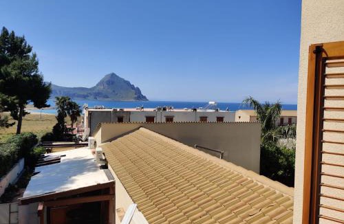 Macari House | Makari mare