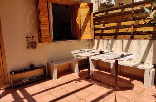 Macari House | Makari mare