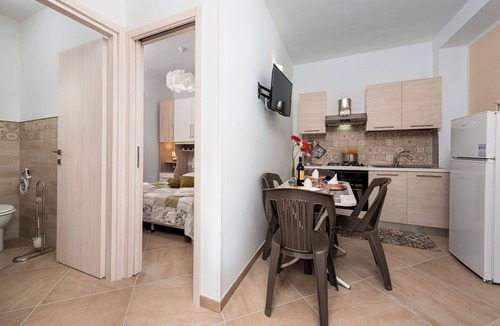 Macari Apartment | Makari our angel- apartments and room rentals Mount irako