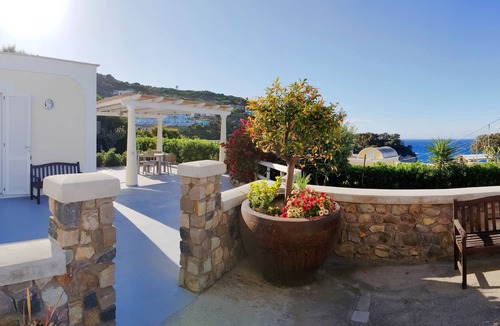 Le Forna House | Maridea Ponza - villa Brezza Marina, an oasis of serenity overlooking the sea