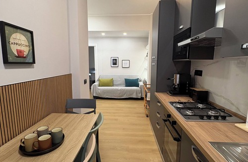 Quartiere XI Portuense House | Masonber Style & Comfort in the Center of Rome: