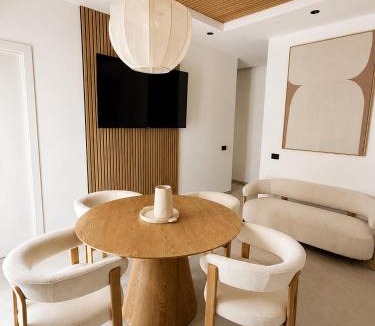 Aspra Apartment | Mata Apartament