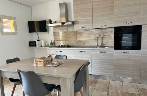 Orosei Apartment | MATTE8 RESIDENCE, 2-BEDROOM APARTMENT, OCEAN VIEW, GARDEN, AIR CONDITIONING