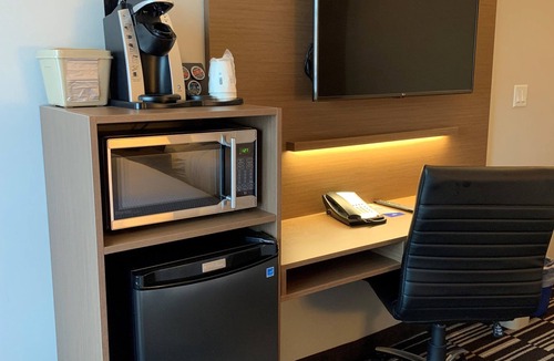 North Oyster Hotel | Microtel Inn & Suites by Wyndham Oyster Bay
