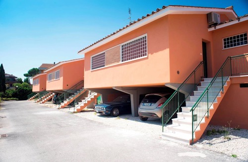 Zona LI La Storta House | Minimal modern bungalow with wifi free park