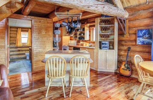 Saint-David-de-Falardeau Ski Chalet | Ministère | Tavata Chalets | Valinouët