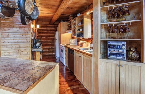 Saint-David-de-Falardeau Ski Chalet | Ministère | Tavata Chalets | Valinouët