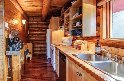 Saint-David-de-Falardeau Ski Chalet | Ministère | Tavata Chalets | Valinouët