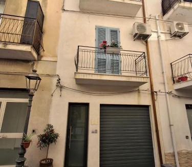 Spadafora House | Mira casa