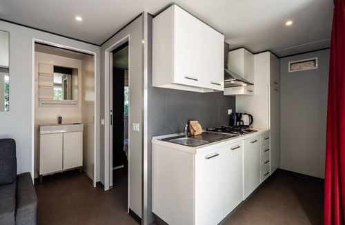 Margine Coperta-Traversagna House | Mobile Home 'Camping Belsito Venere 509' with Shared Pool, Wi-Fi and Air Conditioning